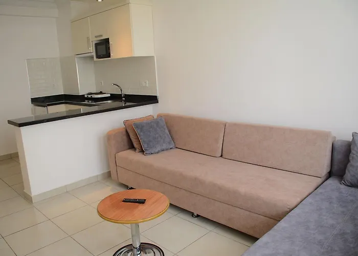 ألميرا بارك الفندقية بخدمة ذاتية شقة فندقية ألانيا