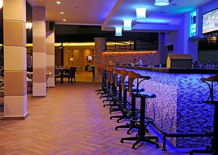 شقة فندقية ألميرا بارك الفندقية بخدمة ذاتية 4*