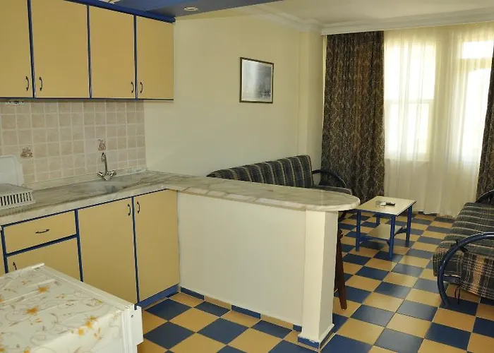 شقة فندقية ألميرا بارك الفندقية بخدمة ذاتية