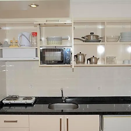 Almera Park Lejlighedshotel 4*