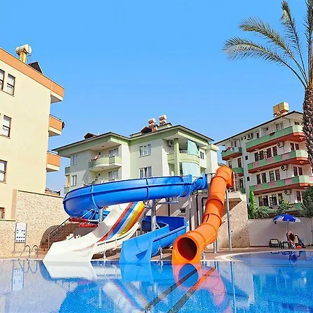 Almera Park Hotel apartamentowy 4*