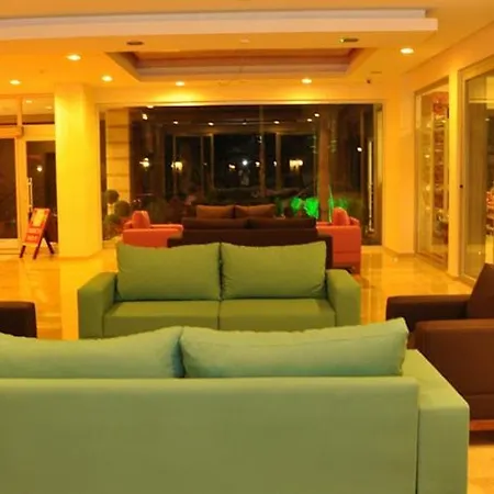 Hotel apartamentowy Almera Park