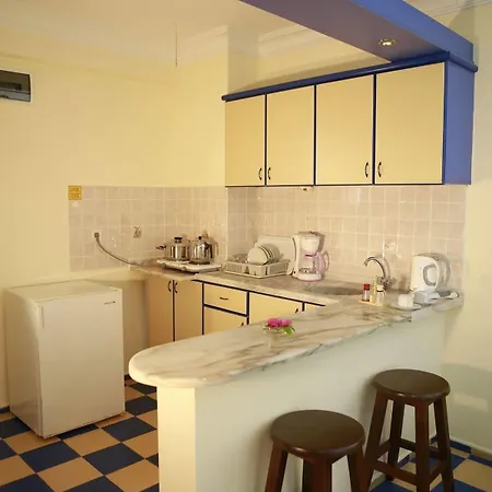 Almera Park 4*