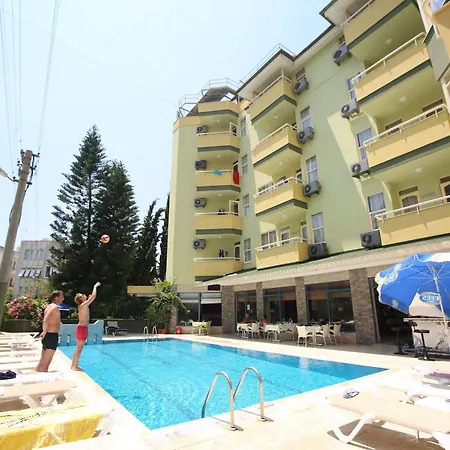 アパートホテル Almera Park 4*