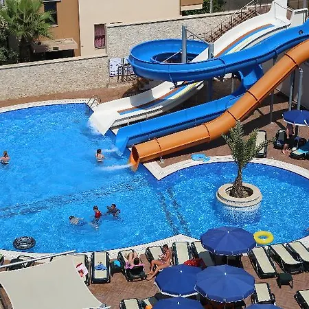 Aparthotel Almera Park 3*